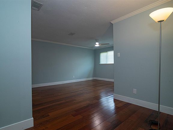 5th image of 2503 Shady Bayou Ln