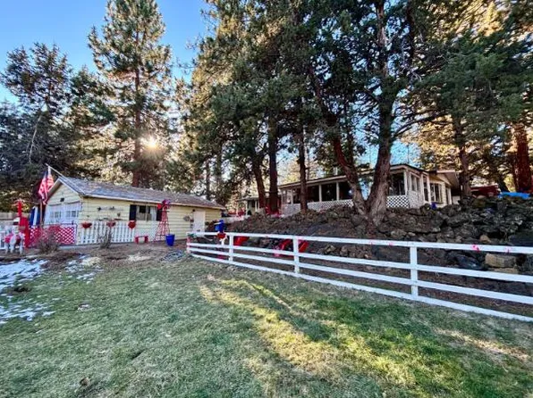 60963 McMullin Dr, Bend, OR 97702