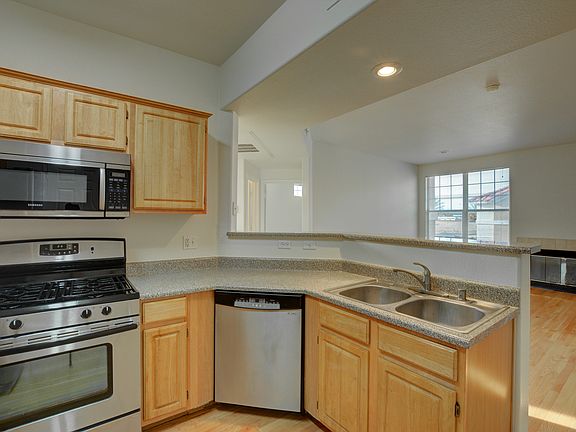 Kitchen. Stainless Steel.