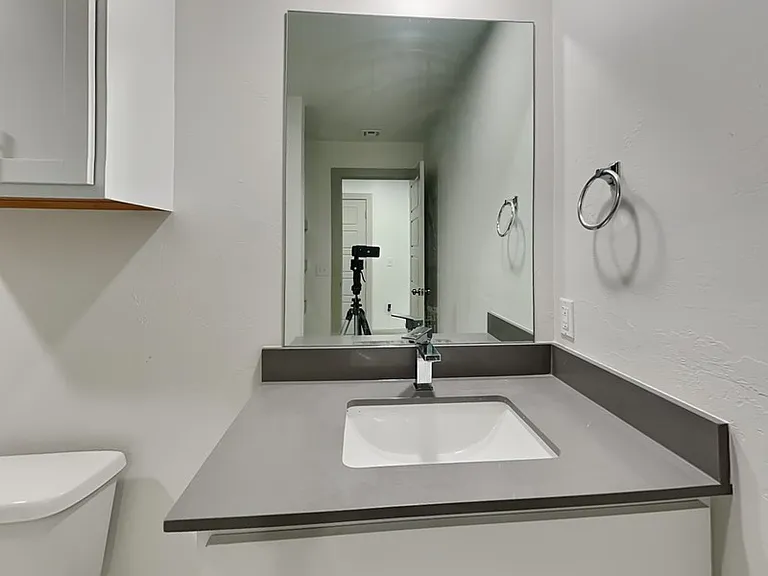 13526 Vinita Dr — Photo 12