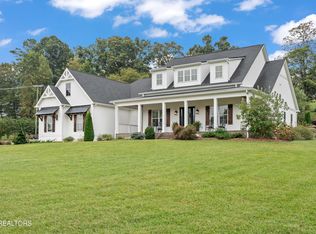 828 Reed Dr, Powell, TN 37849