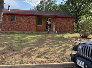 710 S Robey Ave, Fritch, TX 79036