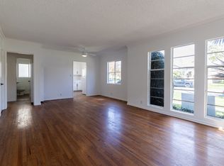 3201 S Barrington Ave #A, Los Angeles, CA 90066