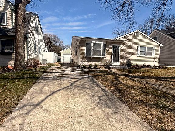 2nd image of 227 Village Rd