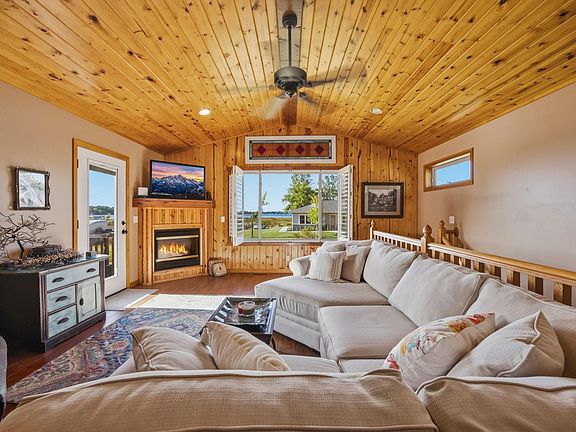 5th image of 1712 Kestrel Cir