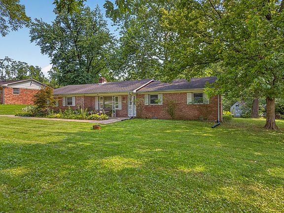 5th image of 6211 E Southport Rd