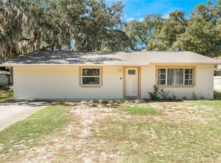 4130 Lake Saunders Dr, Mount Dora, FL 32757