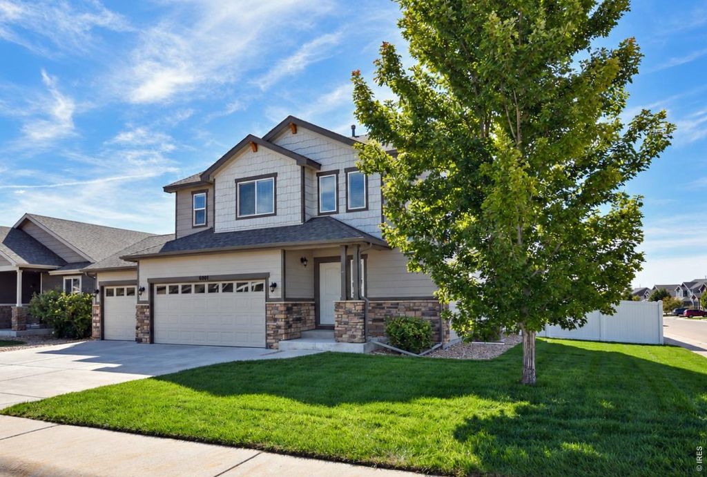 6001 Clarence Dr