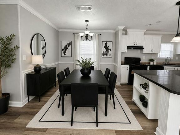 3rd image of 9435 Sunset Dr #84