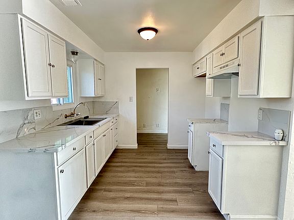 5th image of 11125 S 10th Ave