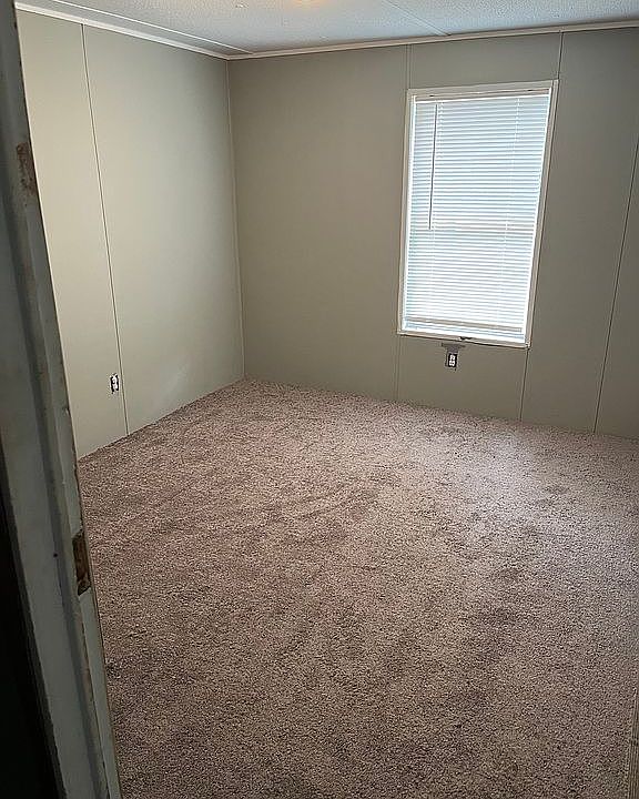 2nd image of 20214 Fettinger Rd