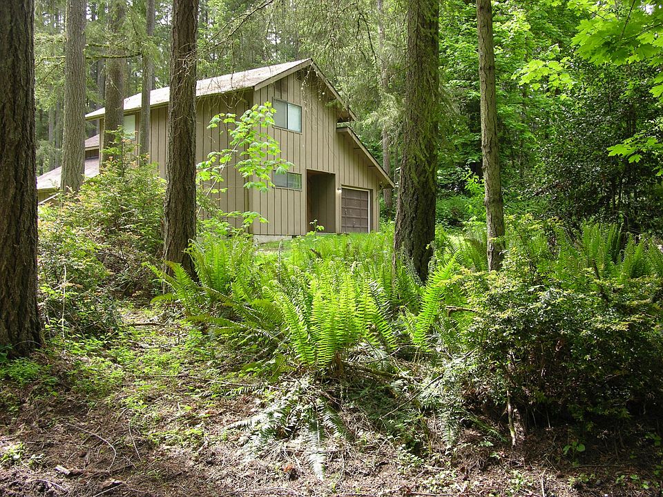 Exterior view from the road.
