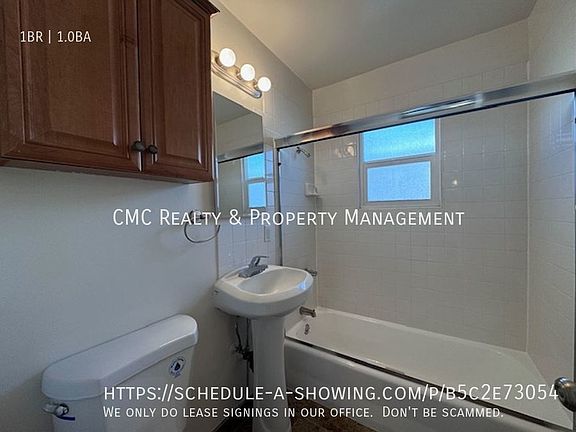 5th image of 3229 E Wilton St Unit 4