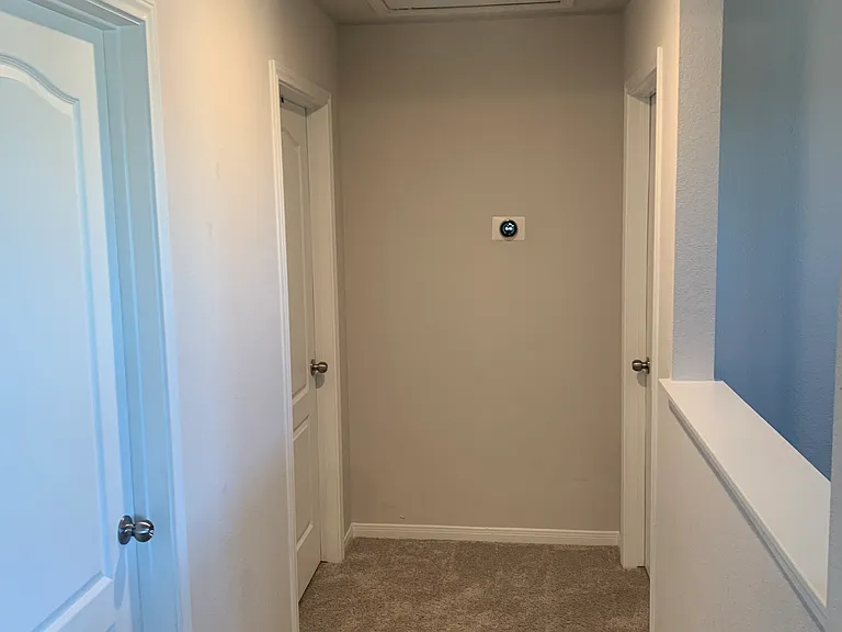 5219 Friars Loop — Photo 31