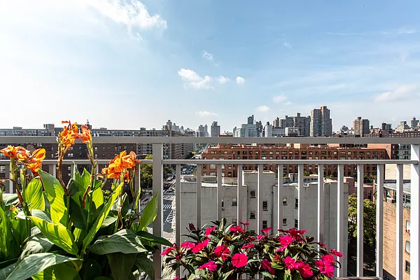 Sold by Corcoran | media 10