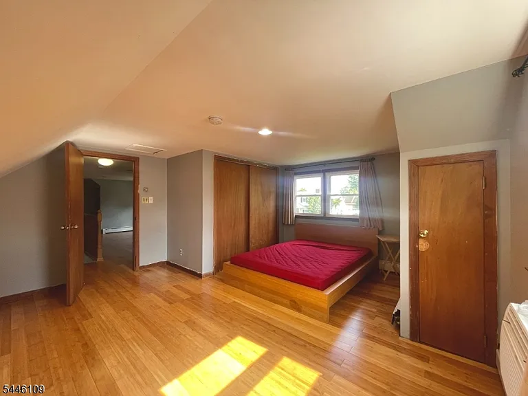 19 W Francis St — Photo 19