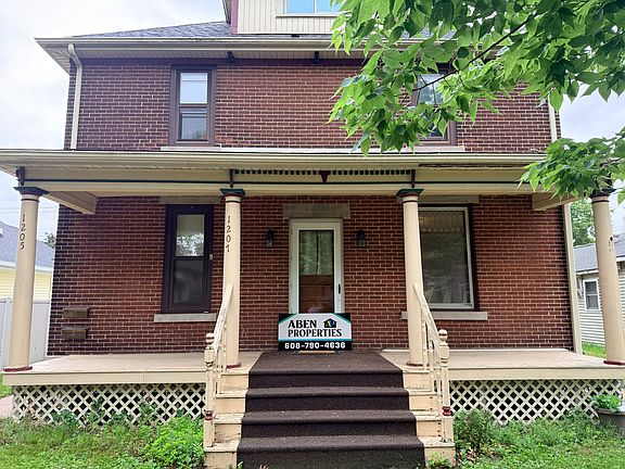 5th image of 1205 6th St S #1205