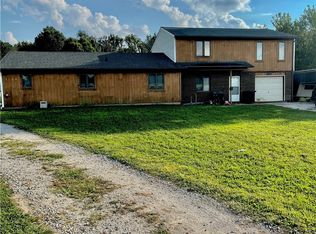3102 Shaffer Rd, Atwater, OH 44201