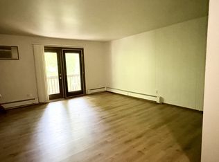 2500 Pheasant Ridge Trl #24, Madison, WI 53713