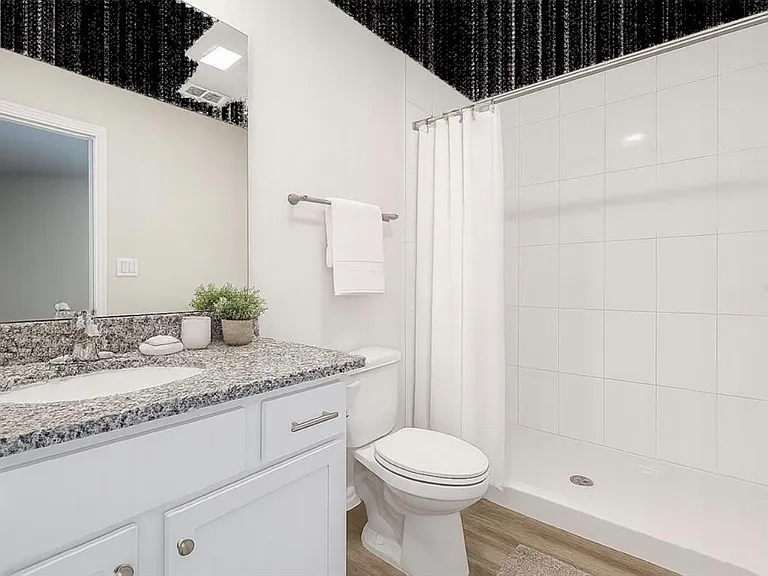 2106 Fernwood St #2106 — Photo 15