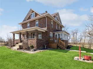 1337 Pitzer Rd, Earlham, IA 50072