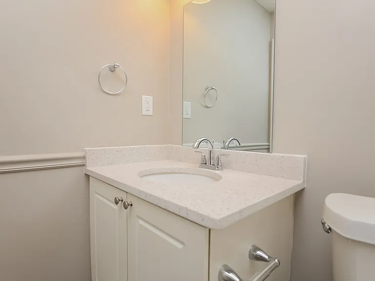 5912 Sycamore Ridge Dr — Photo 15