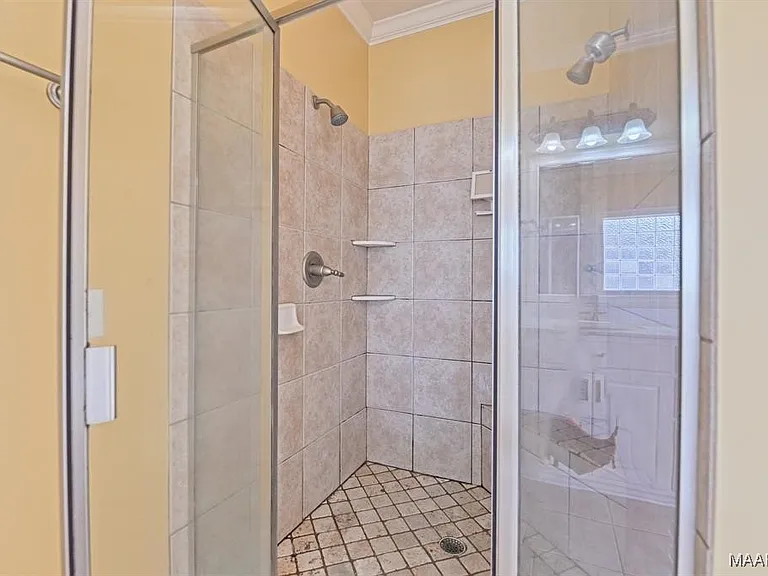 8318 Chadburn Way — Photo 25