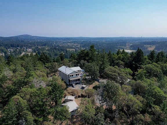 3rd image of 4801 Excelsior Rd