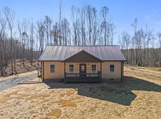 553 Hutchins Bend Rd, Sparta, TN 38583