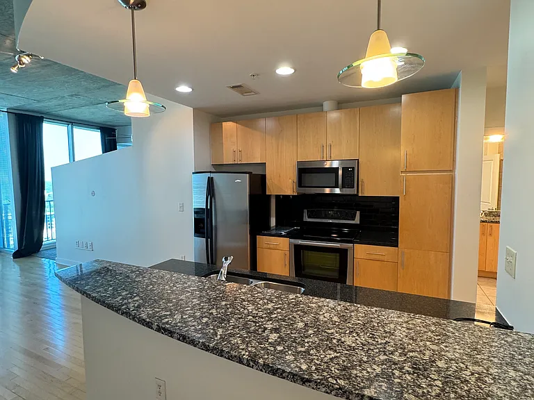 210 N Church St #1606 — Photo 8