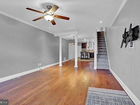 4th image of 3110 E Baltimore St