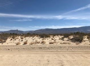 E End Rd, Lucerne valley, CA 92356