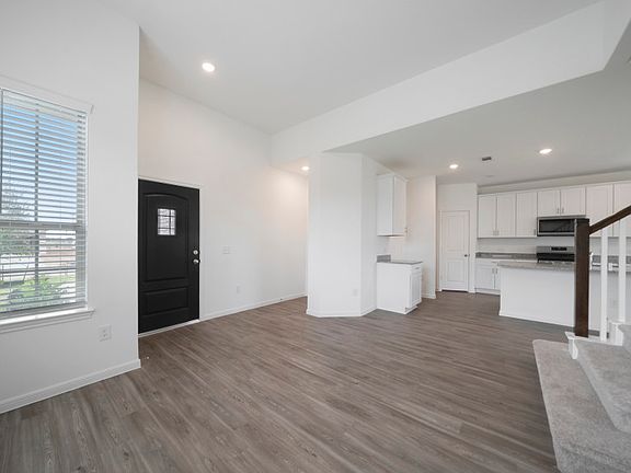 Entry Dining Space