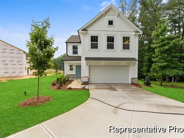 5626 Baverhof Dr #6, Greensboro, NC 27405
