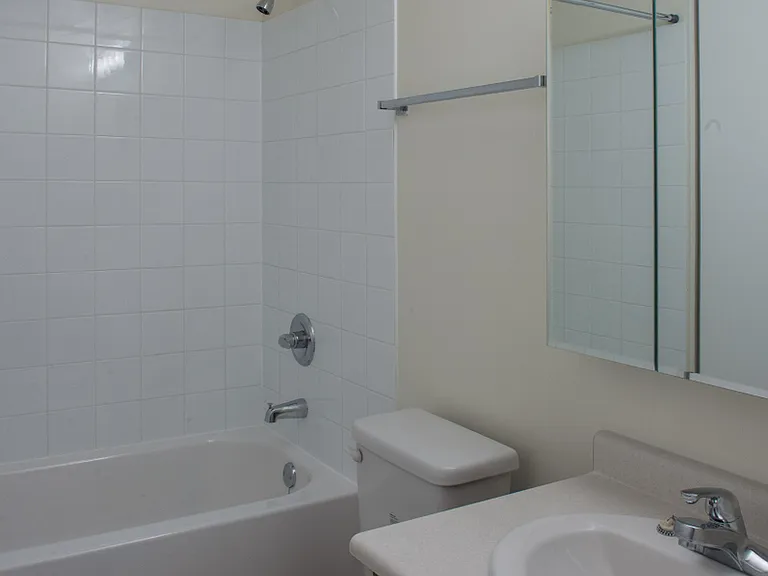 534 Hazel Bay — Photo 11