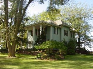 1557 144th Ave, Dorr, MI 49323