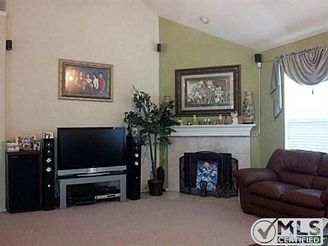 4th image of 1001 Eastwick Dr