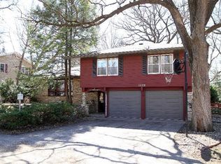 1119 2nd Ave S, Clinton, IA 52732