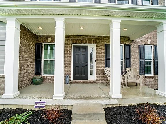 2nd image of 1726 Sunny Brook Dr