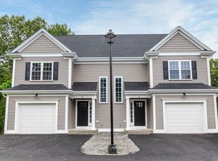 106 Pond St #17, Attleboro, MA 02703