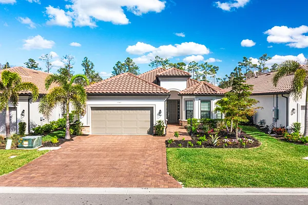 17405 Caravita Ln — Photo 1