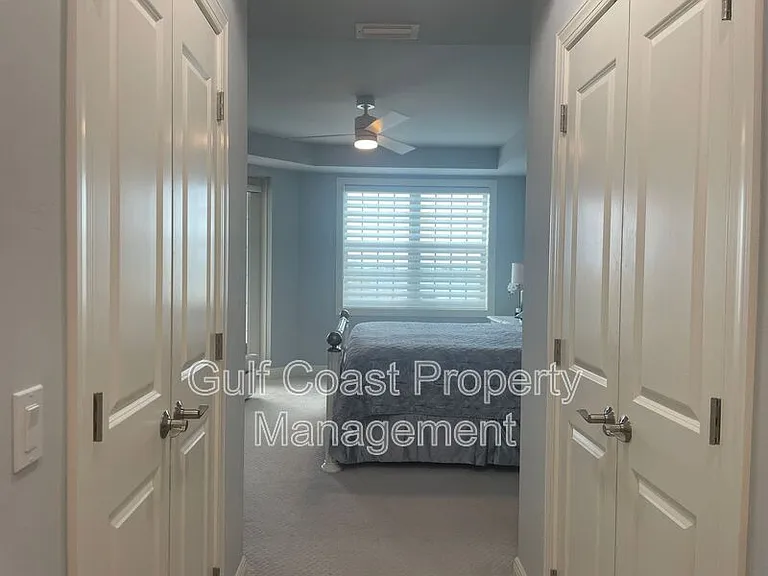 260 Hidden Bay Dr #401 — Photo 19