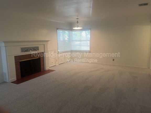 5th image of 4060 Rice Rd