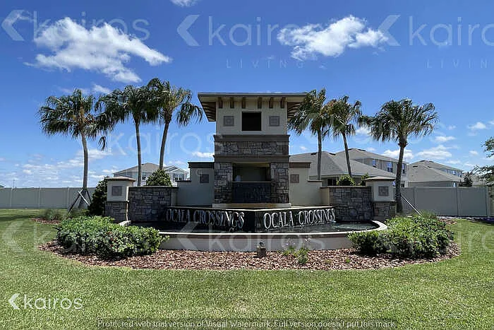 4 bed, 2.5 bath, 2176 sqft, $2,145 — Photo 2