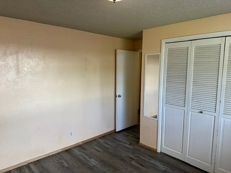 848 Olympic Ave — Photo 12