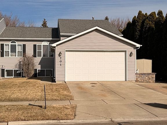 2nd image of 701 Davidson Dr Unit B