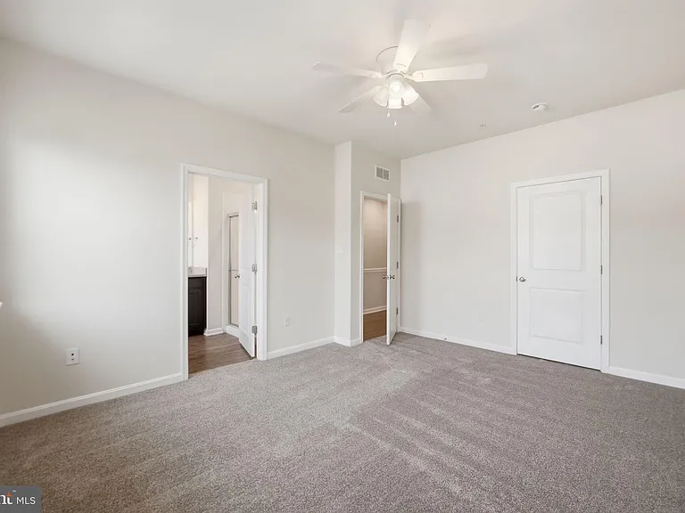 1806 Kellington Ct — Photo 18