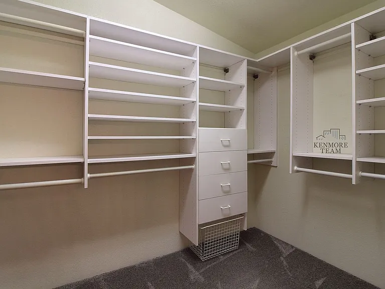 3600 Eastlake Dr — Photo 15