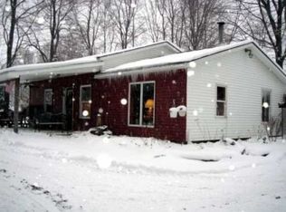 24 Ligo Rd, Mercer, PA 16137