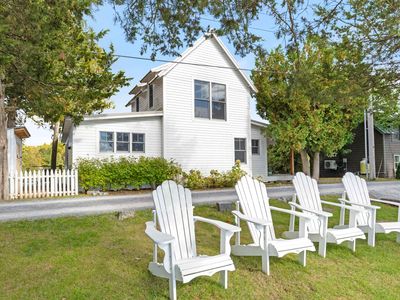 82 North Road, North Ferrisburgh, VT, 05473